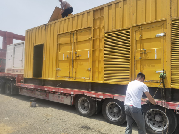伊宁市发电机出租100KW发电机需要什么规格的电缆线?